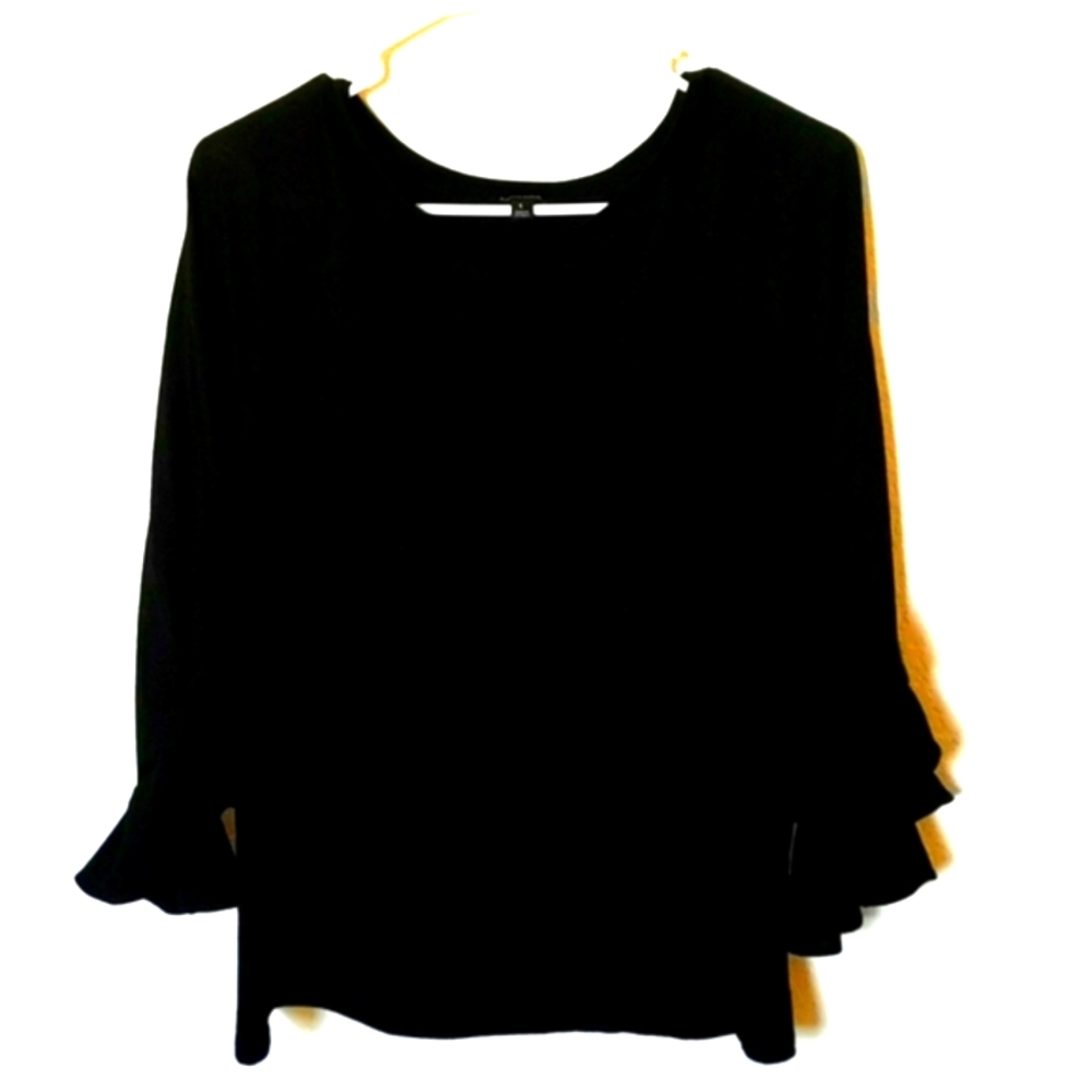 Banana Republic Black label ruffle bell sleeve Top